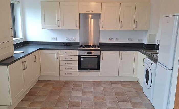 2 Bedroom Apartment To Rent In Flat, Moffat Way, Edinburgh, EH16