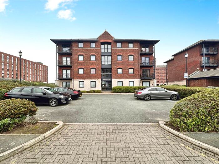 2 Bedroom Apartment To Rent In Waterloo Road, Liverpool, Merseyside, L3