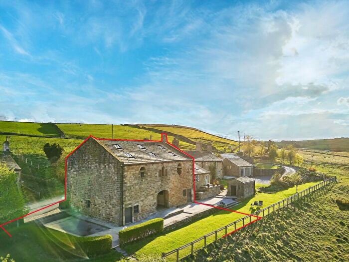 6 Bedroom Barn For Sale In Blackshaw Head, Hebden Bridge, HX7