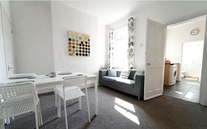 4 Bedroom Terraced House To Rent In Newcombe Road, Coventry, CV5