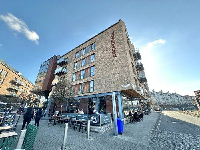2 Bedroom Apartment To Rent In Anchorage, Wapping Wharf, BS1