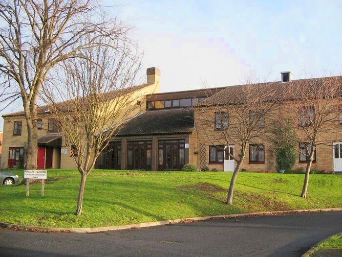 1 Bedroom Flat To Rent In Cordwainers, Rushden, Northamptonshire, NN10