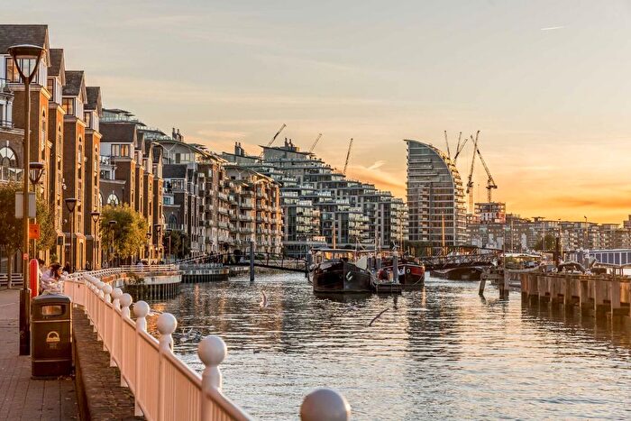 2 Bedroom Flat To Rent In Juniper Drive, Battersea, SW18