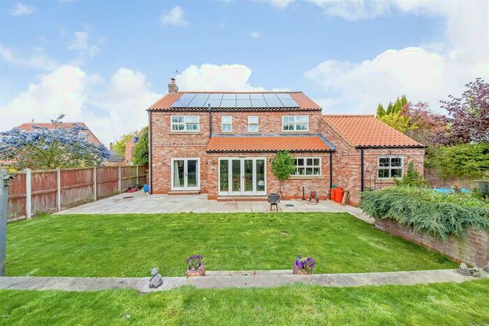 4 Bedroom Detached House For Sale In Husthwaite, York, YO61