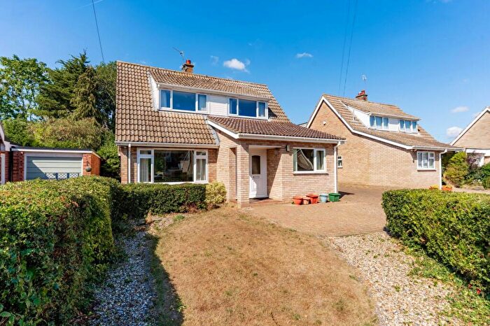 3 Bedroom Detached House For Sale In Church Close, Buxton, NR10