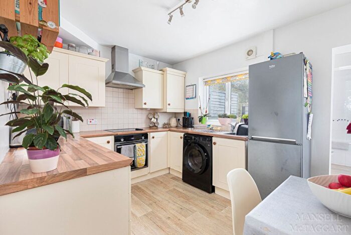 2 Bedroom Terraced House For Sale In Cat Street, Upper Hartfield, TN7