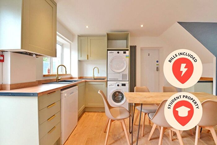 1 Bedroom Semi Detached House To Rent In Homeleaze Road, Southmead, Bristol, BS10