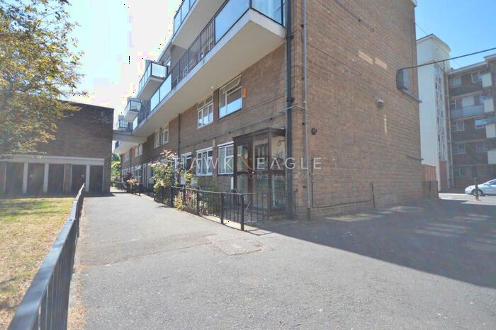 2 Bedroom Maisonette To Rent In Chipka Street, London, Greater London., E14
