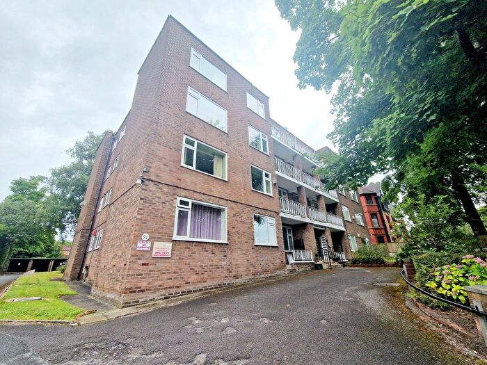 2 Bedroom Flat To Rent In Middleton Road, Haversham Court, M8