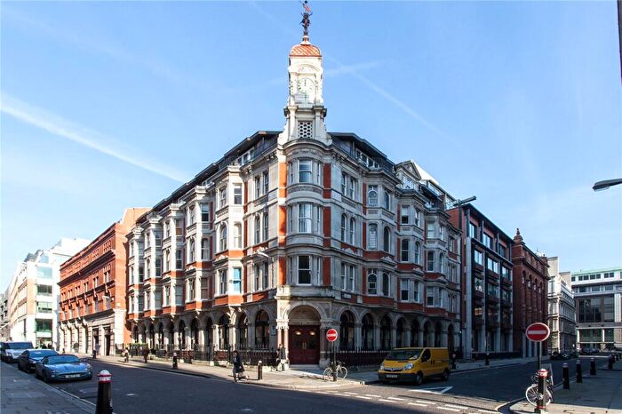 2 Bedroom Flat For Sale In Temple Avenue, London, EC4Y