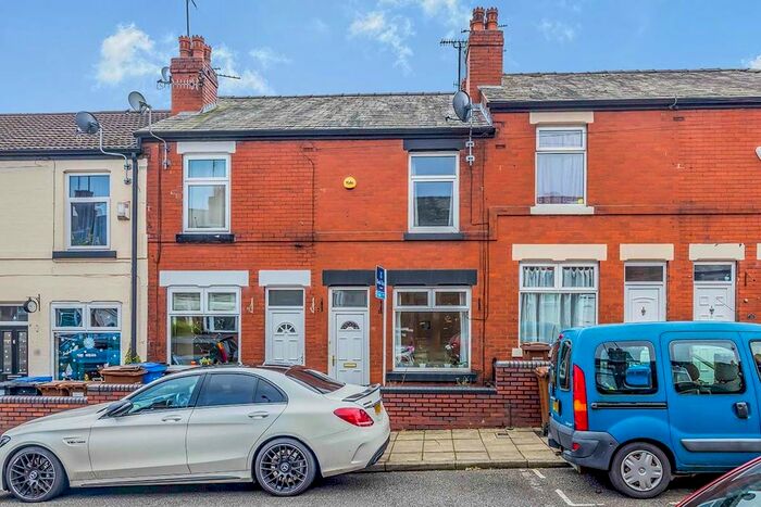 2 Bedroom Terraced House To Rent In Gill Street, Stockport, Cheshire SK1