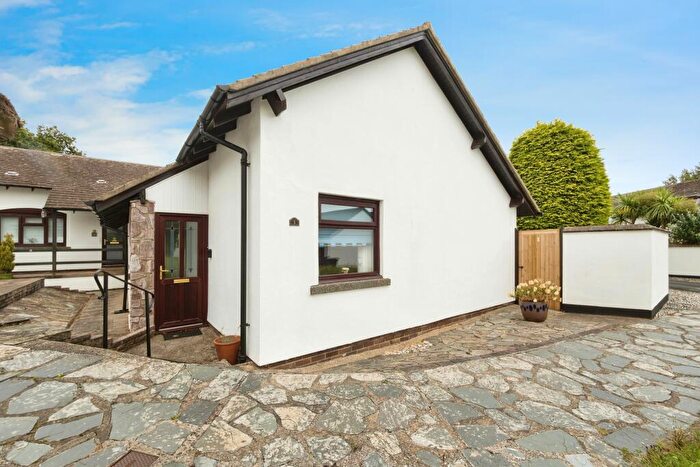 2 Bedroom Bungalow For Sale In Oakland Walk, Dawlish, Devon, EX7