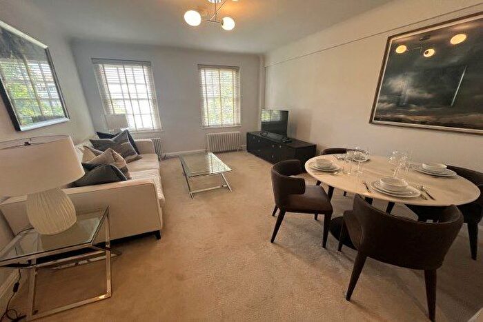 2 Bedroom Flat To Rent In Fulham Road, London, SW3