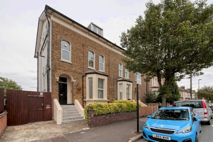 1 Bedroom Flat To Rent In Selhurst New Road, London, SE25