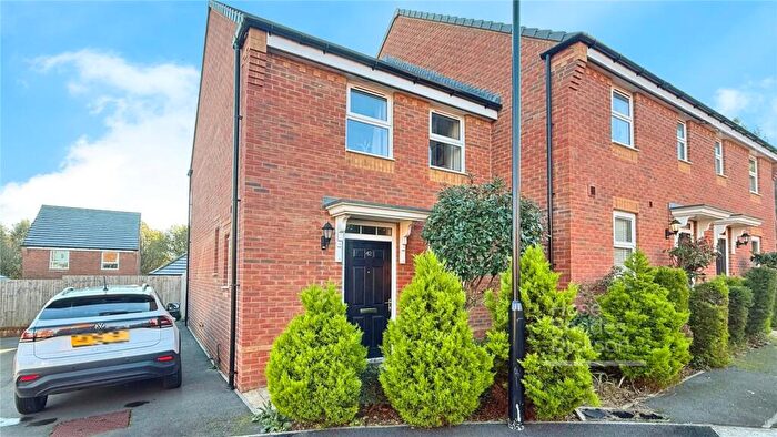 3 Bedroom End Of Terrace House For Sale In Swan Street, Newport, Isle Of Wight, PO30