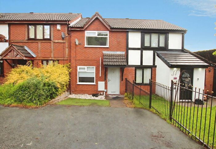 2 Bedroom Town House To Rent In County Drive, The Shires, St Helens, WA10
