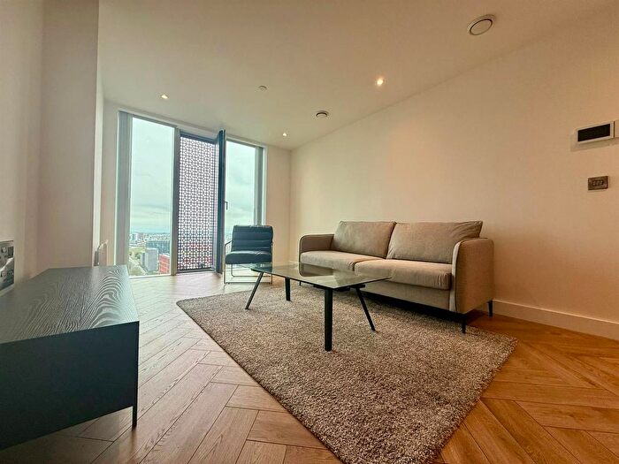 2 Bedroom Flat To Rent In Elizabeth Tower, Manchester, M15