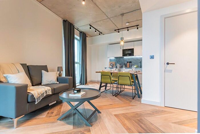 2 Bedroom Apartment To Rent In Ancoats Gardens, Bendix Street, Manchester, Greater Manchester, M4
