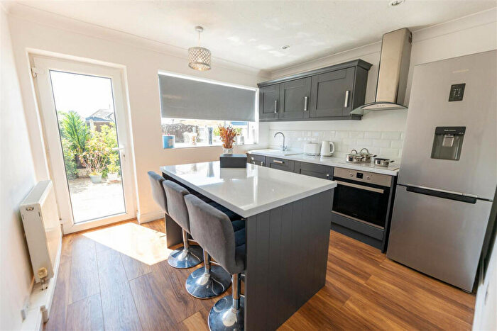 2 Bedroom Detached Bungalow For Sale In Nansen Road, Holland-On-Sea, CO15