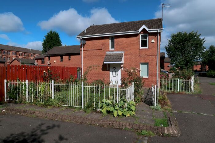 3 Bedroom Semi-Detached House To Rent In Elderpark Gardens, Govan, Glasgow, G51