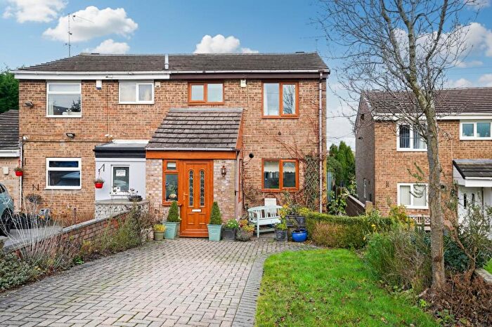 3 Bedroom Semi Detached House For Sale In Grassmoor Close, Sheffield, S12