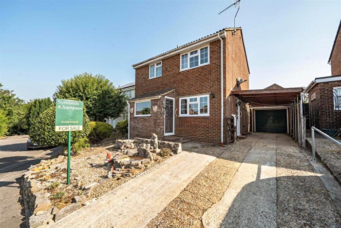3 Bedroom Detached House For Sale In Medbourne Close, Blandford Forum, DT11