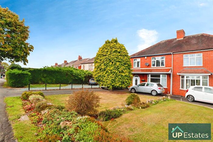 3 Bedroom Semi Detached House For Sale In Gipsy Lane, Whitestone, Nuneaton, CV11