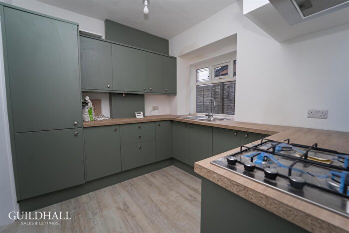 3 Bedroom Semi Detached House For Sale In Kingsway, Ashton-On-Ribble, Preston, PR2
