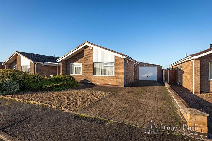 2 Bedroom Detached Bungalow For Sale In Hoe View Road, Cropwell Bishop, Nottingham, NG12