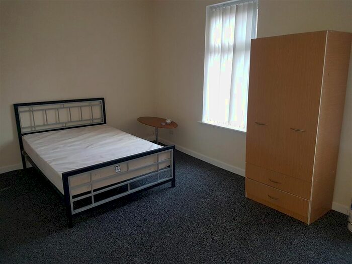 1 Bedroom Flat To Rent In Flat, Birch Lane, Longsight, Manchester, M13