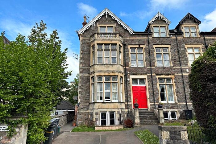 1 Bedroom Apartment To Rent In Belgrave Road - Clifton, BS8