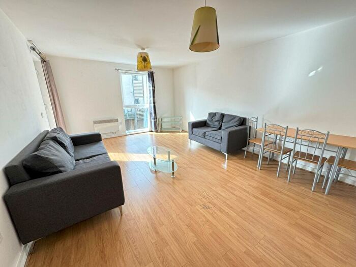 2 Bedroom Flat To Rent In Hulme High Street, Manchester, M15