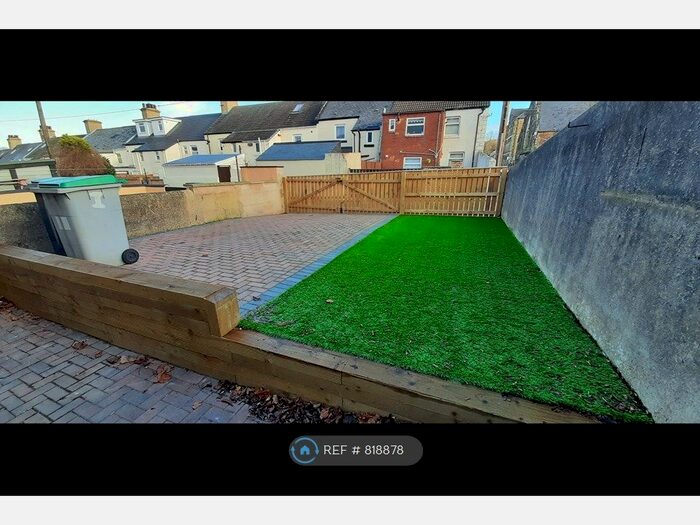 4 Bedroom Terraced House To Rent In Bessemer Street, Consett, DH8