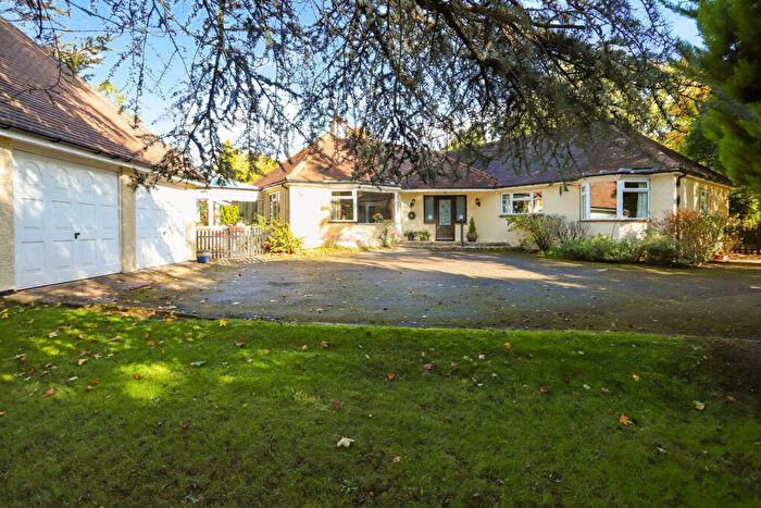 3 Bedroom Bungalow For Sale In Sands Road, The Sands, Farnham, Surrey, GU10