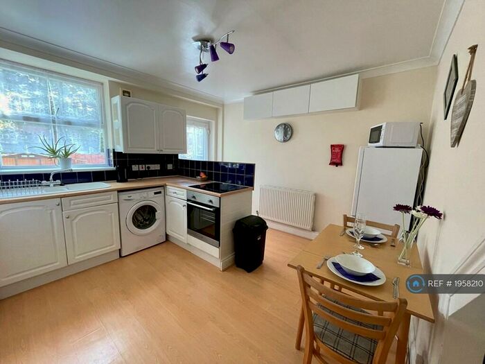 1 Bedroom Flat To Rent In William Street, Reading, RG1