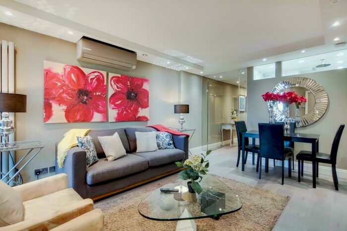 2 Bedroom Flat To Rent In Cresta House, Finchley Road, London, NW3