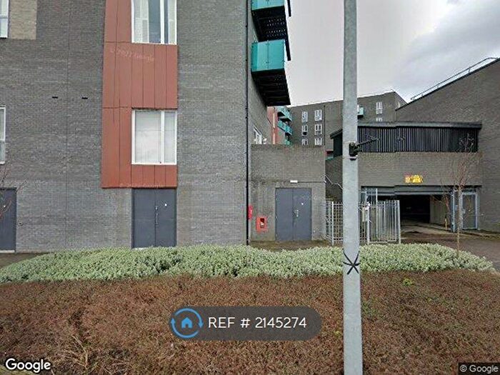 2 Bedroom Flat To Rent In Minter Road, Barking, IG11