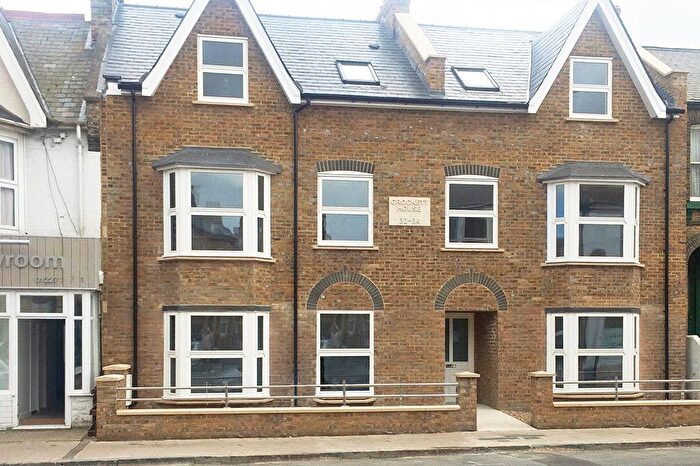 1 Bedroom Flat To Rent In - High Street, Crockett House, Herne Bay, Kent, CT6