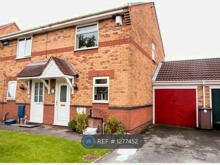 2 Bedroom Semi-Detached House To Rent In Serin Close, Newton-Le-Willows WA12