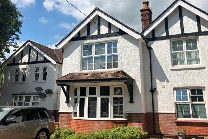 2 Bedroom Flat To Rent In Poulters Lane, Worthing, BN14