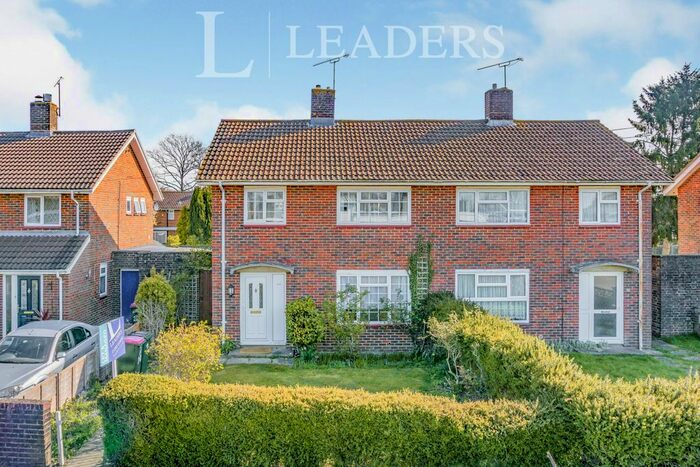 3 Bedroom Semi-Detached House To Rent In Hare Lane, Crawley, RH11