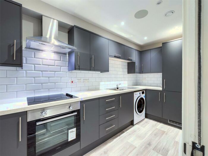 1 Bedroom Apartment To Rent In Guildhall Apartments, Old Guildhall Yard, Doncaster, DN1