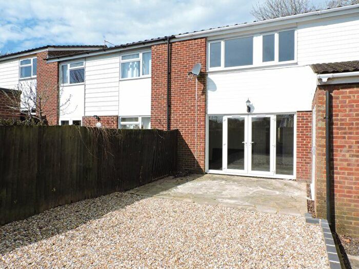4 Bedroom Terraced House To Rent In Ascension Close, Basingstoke, RG24