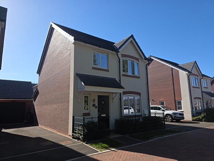 3 Bedroom Detached House To Rent In Wroughton, Swindon, SN4