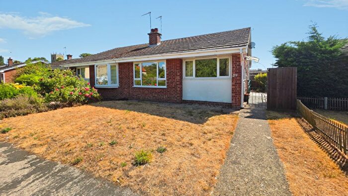2 Bedroom Bungalow For Sale In Little Hale Road, Great Hale, NG34