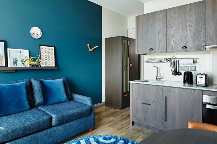 1 Bedroom Flat To Rent In Tower Bridge, Bermondsey Street, Southwark, SE1