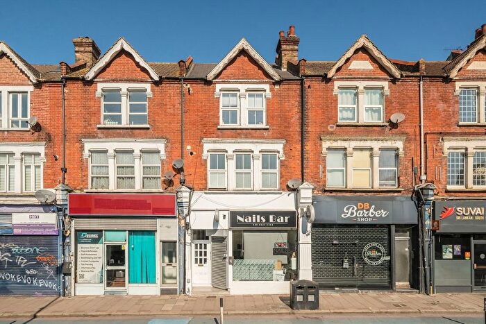 1 Bedroom Flat To Rent In High Street Colliers Wood, Colliers Wood, SW19