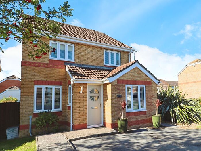 4 Bedroom Detached House For Sale In Rhodfa Felin, Barry, CF62