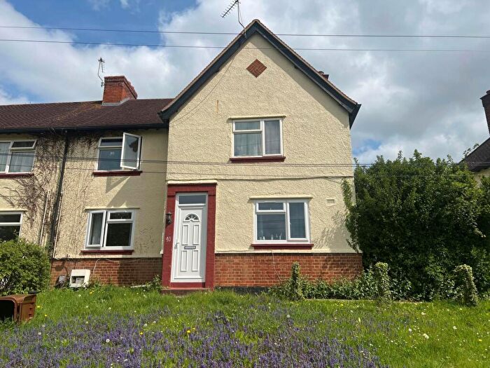 2 Bedroom Apartment For Sale In Sturgeons Way, Hitchin, SG4
