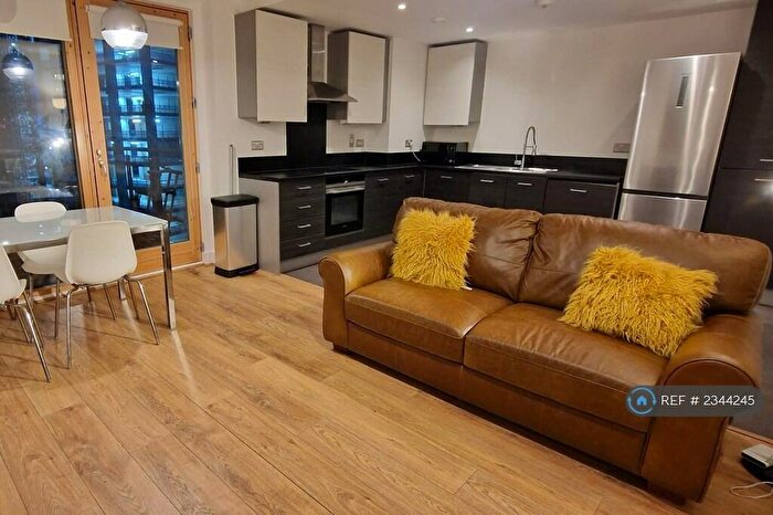 2 Bedroom Flat To Rent In Byng Street, London, E14